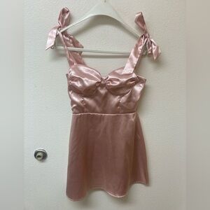 LUCY IN THE SKY Pink Satin Shoulder Tie Dress Size Small